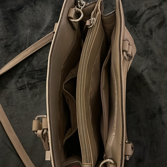 Nine West Crossbody Tote - Picture 4 of 5